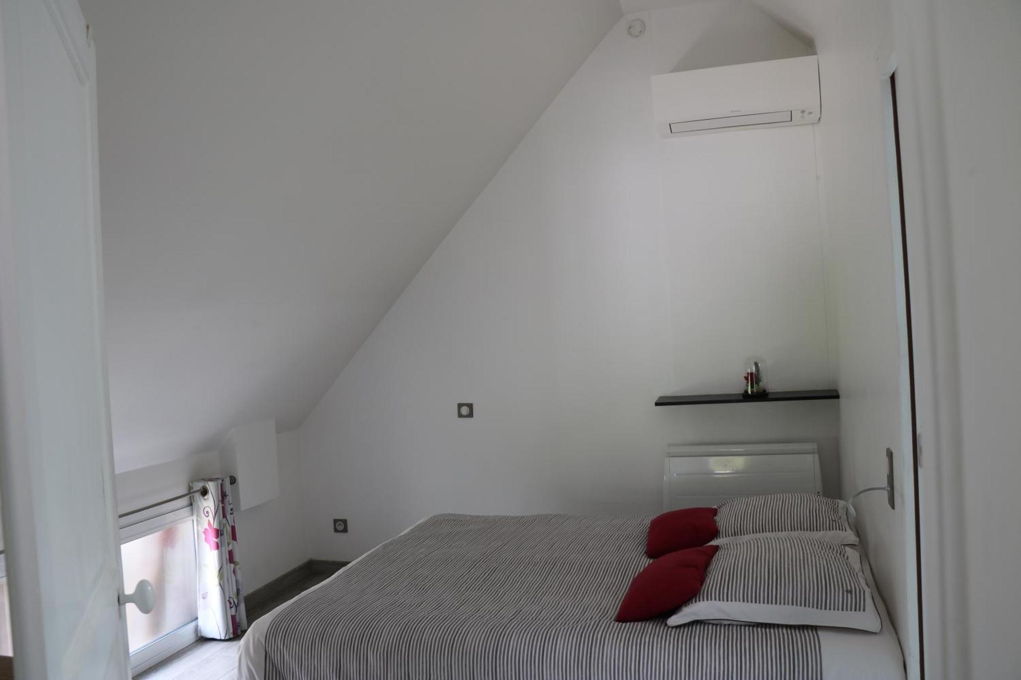 Le Cosy De Roseline Lägenhet Sézanne Exteriör bild